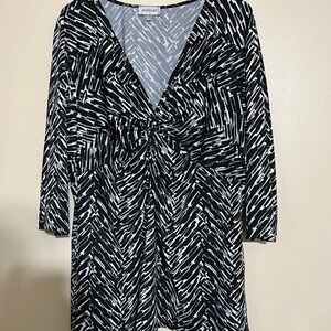 Black and White Patterned Top